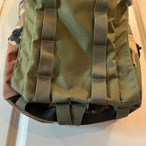 Mystery Ranch Urban Assault 21L backpack, Walkman Backpacks Stick-it Beavertail - Picture 9 of 16